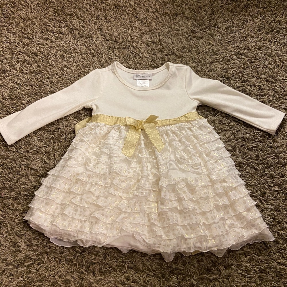 2T Gold long sleeve ruffle dress